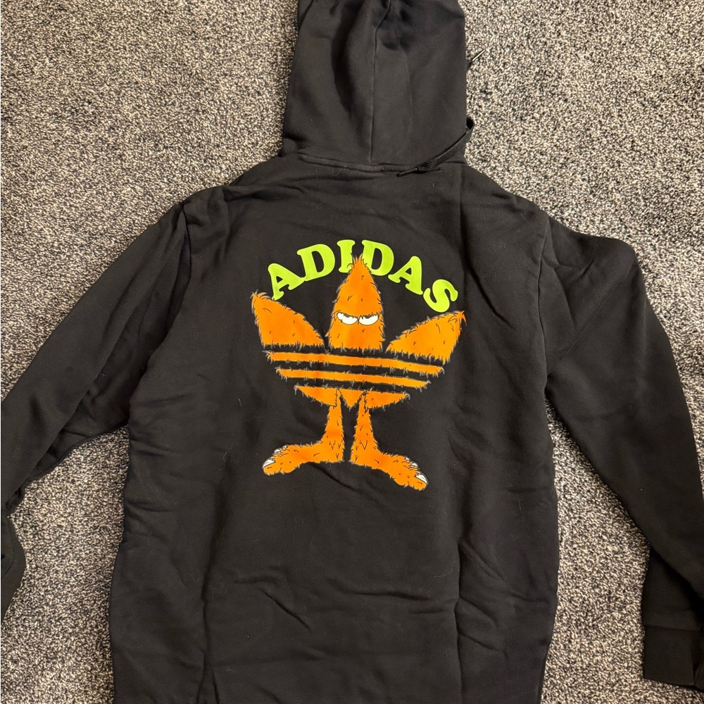 Adidas sweatshirt men’s small